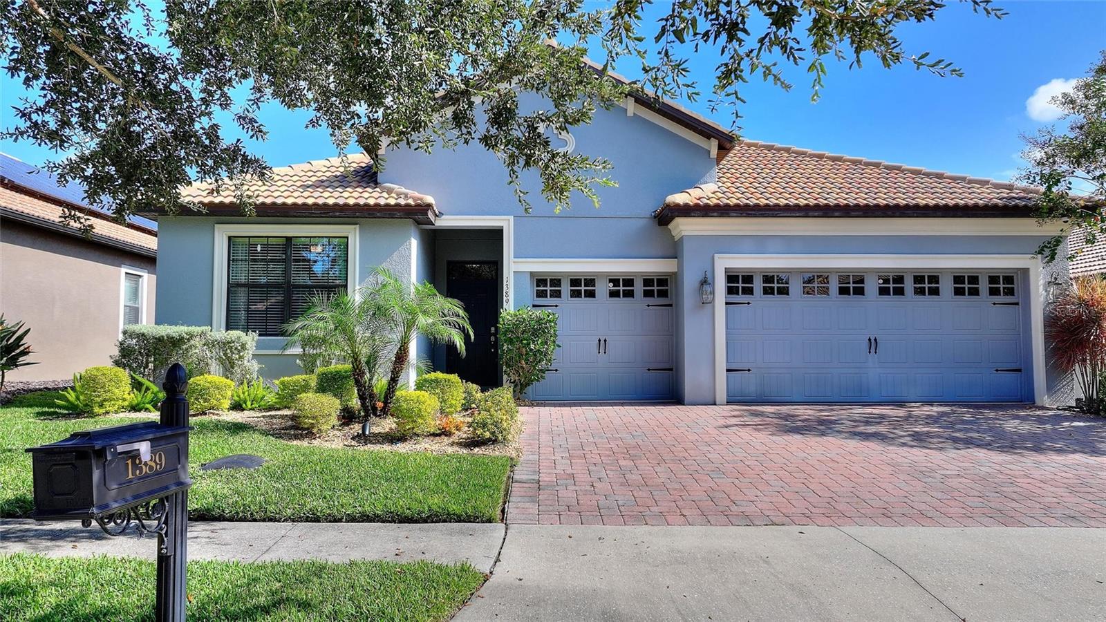 Single Family Residence em DAVENPORT, FL - Daniel Dourado