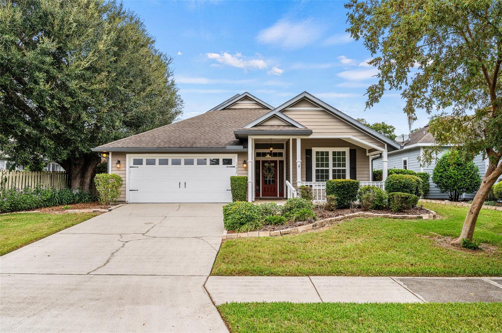 Single Family Residence em NEWBERRY, FL - Daniel Dourado