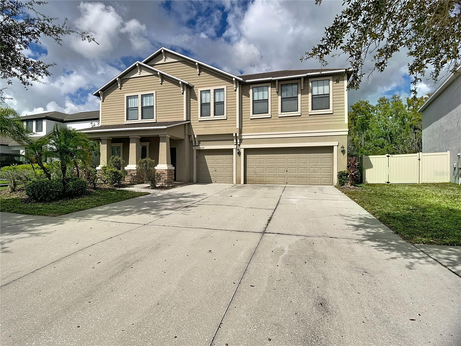 Single Family Residence em WIMAUMA, FL - Daniel Dourado