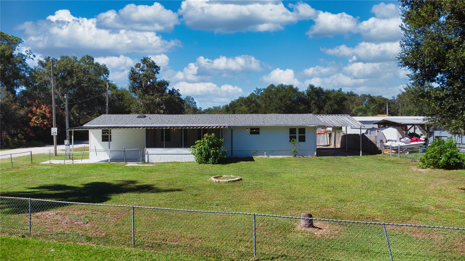 Manufactured Home em LAKE WALES, FL - Daniel Dourado