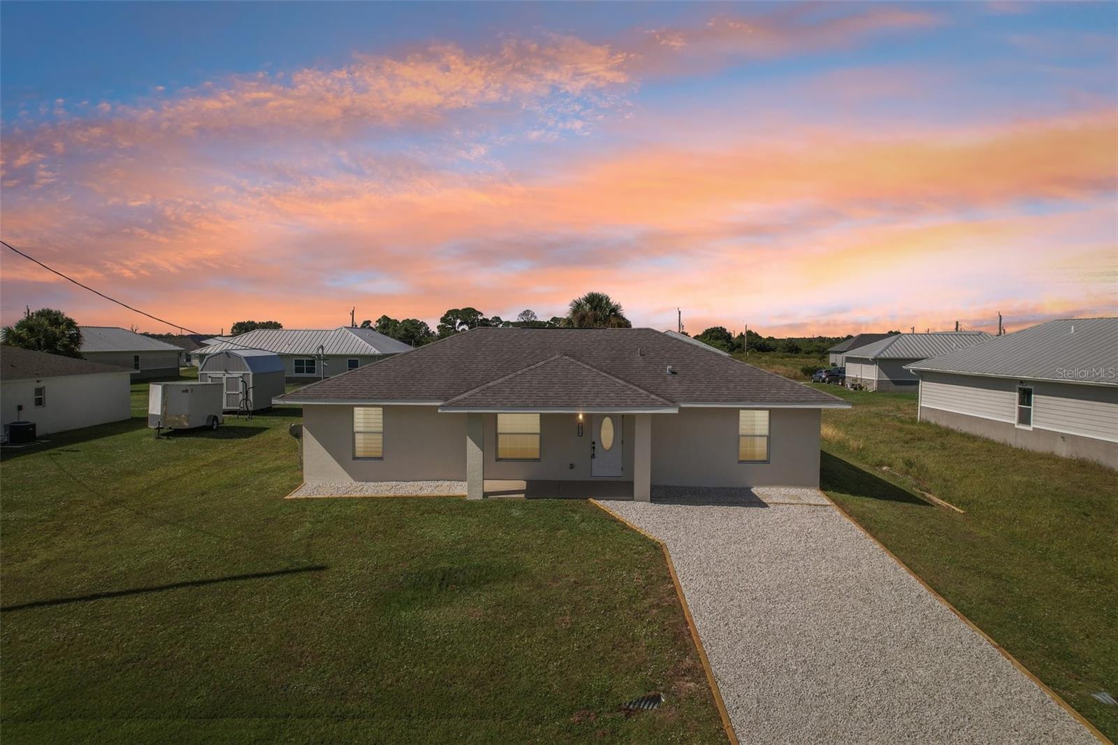 Single Family Residence em LABELLE, FL - Daniel Dourado