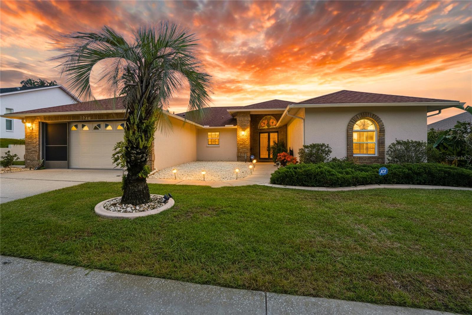 Single Family Residence em SPRING HILL, FL - Daniel Dourado