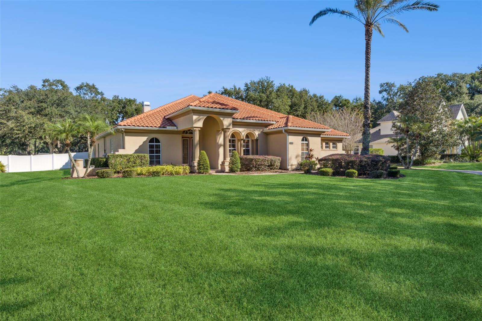 Single Family Residence em KISSIMMEE, FL - Daniel Dourado