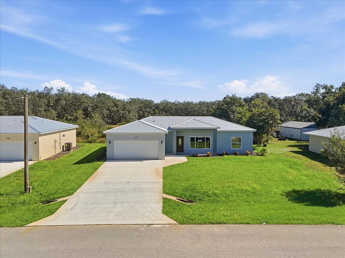 Single Family Residence em AVON PARK, FL - Daniel Dourado