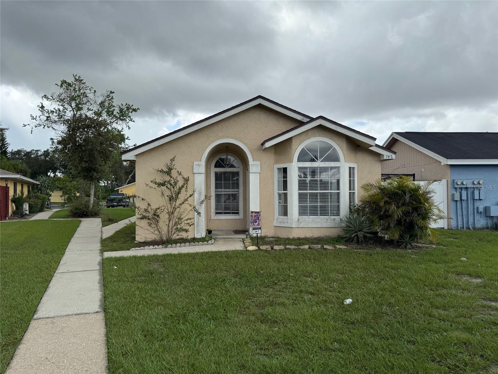 Single Family Residence em WINTER SPRINGS, FL - Daniel Dourado