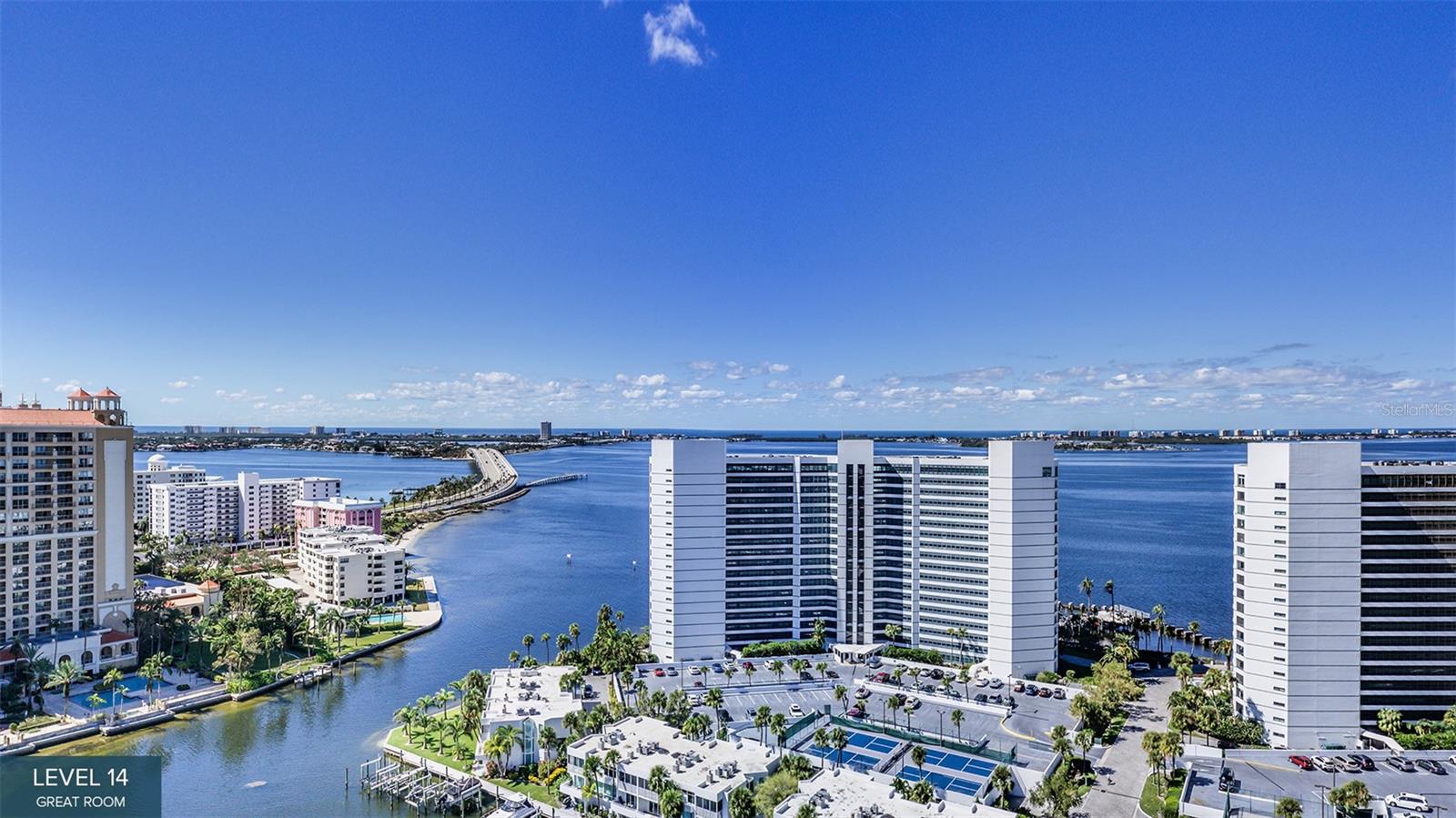 Condominium em SARASOTA, FL - Daniel Dourado