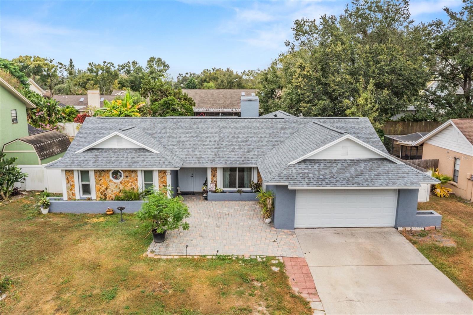 Single Family Residence in VALRICO, FL - Daniel Dourado