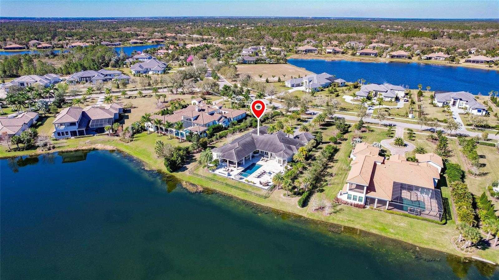 Single Family Residence in LAKEWOOD RANCH, FL - Daniel Dourado