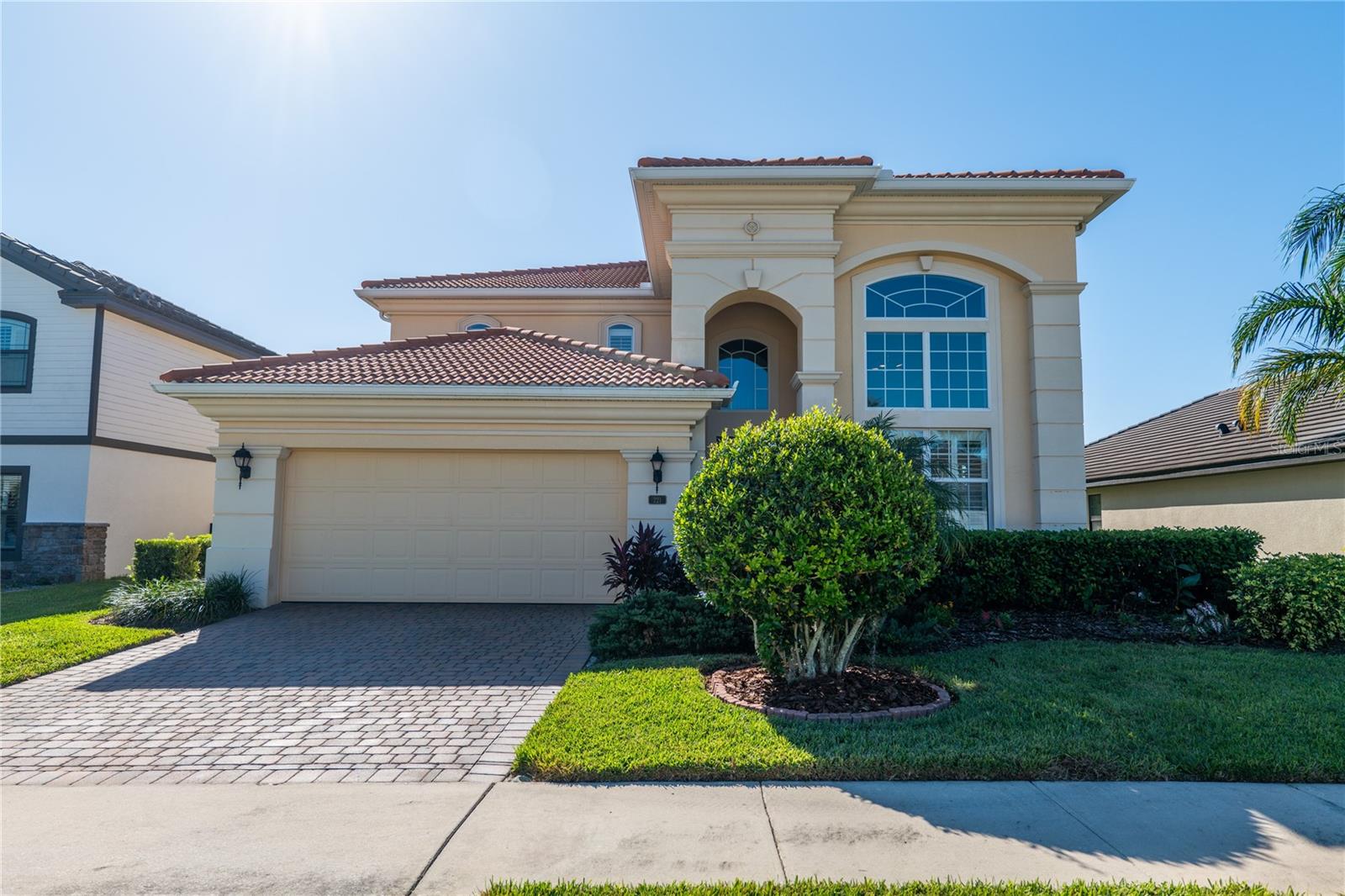 Single Family Residence in AUBURNDALE, FL - Daniel Dourado