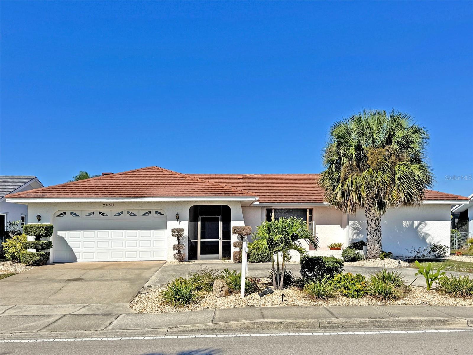 Single Family Residence em PUNTA GORDA, FL - Daniel Dourado