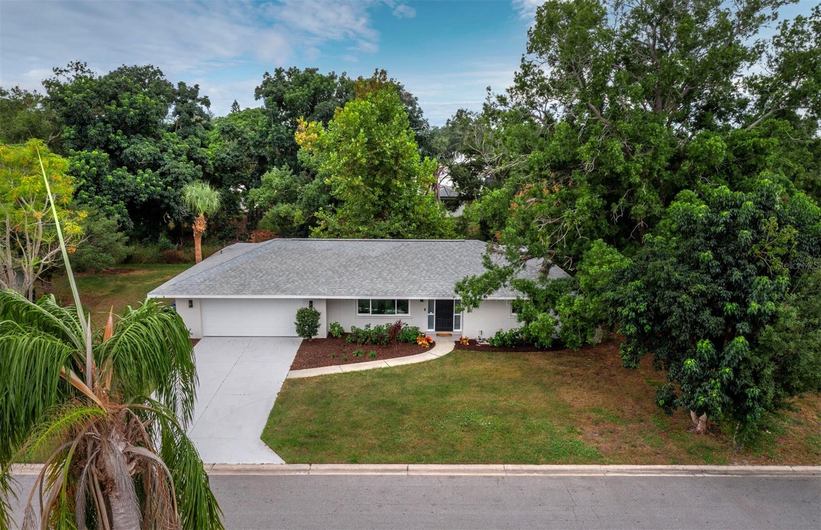 Single Family Residence em SARASOTA, FL - Daniel Dourado