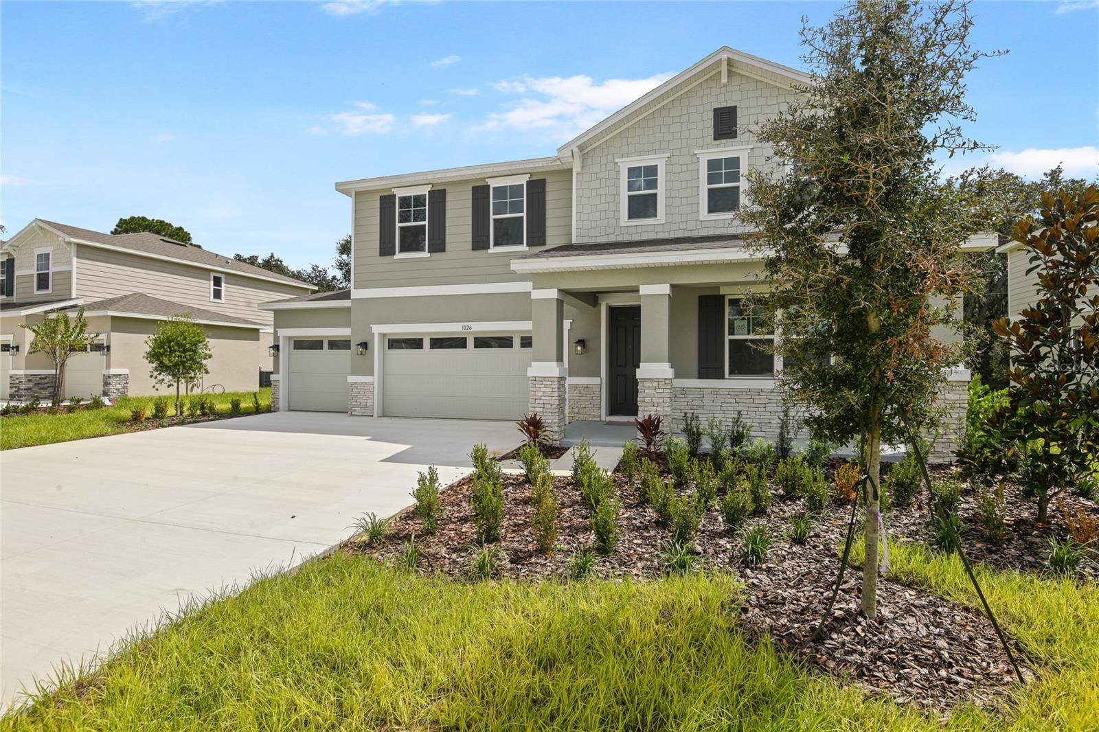 Single Family Residence em MOUNT DORA, FL - Daniel Dourado