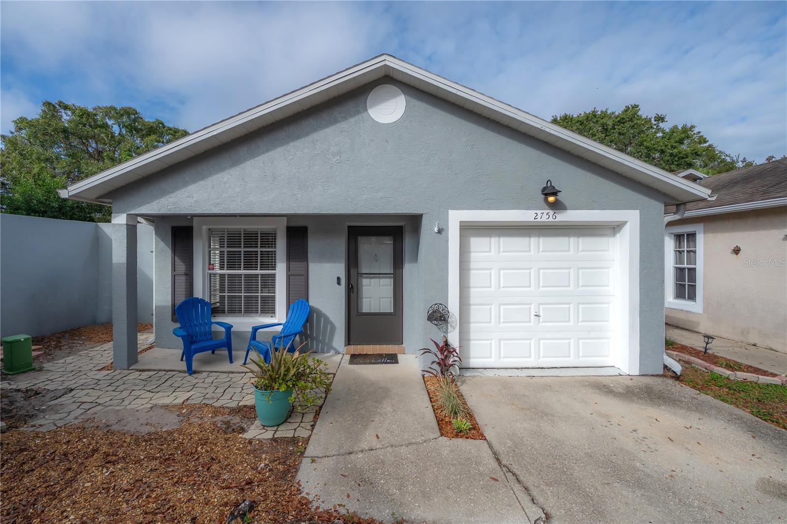 Single Family Residence in PALM HARBOR, FL - Daniel Dourado