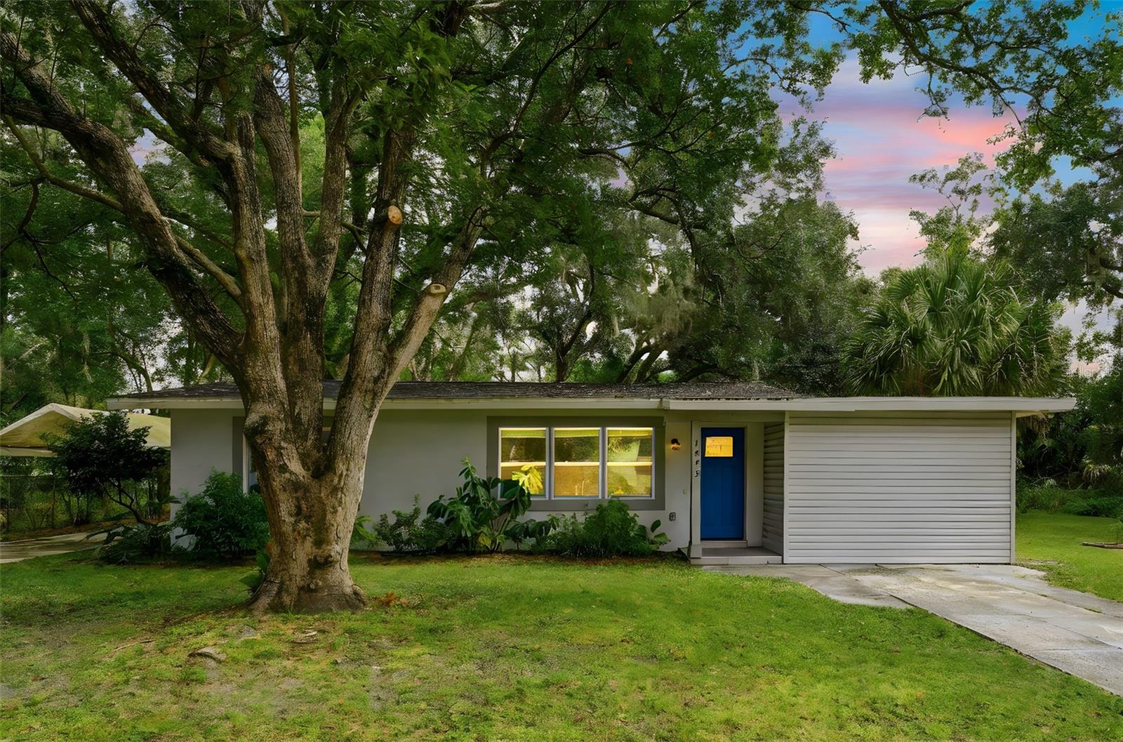 Single Family Residence em SANFORD, FL - Daniel Dourado