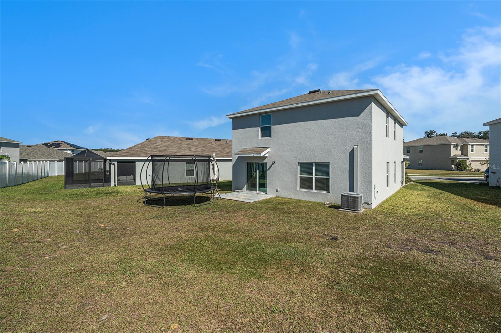 Single Family Residence em DADE CITY, FL - Daniel Dourado