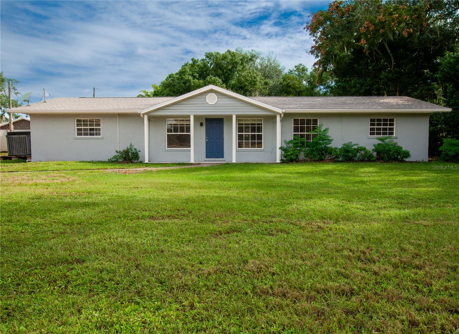Single Family Residence in ARCADIA, FL - Daniel Dourado