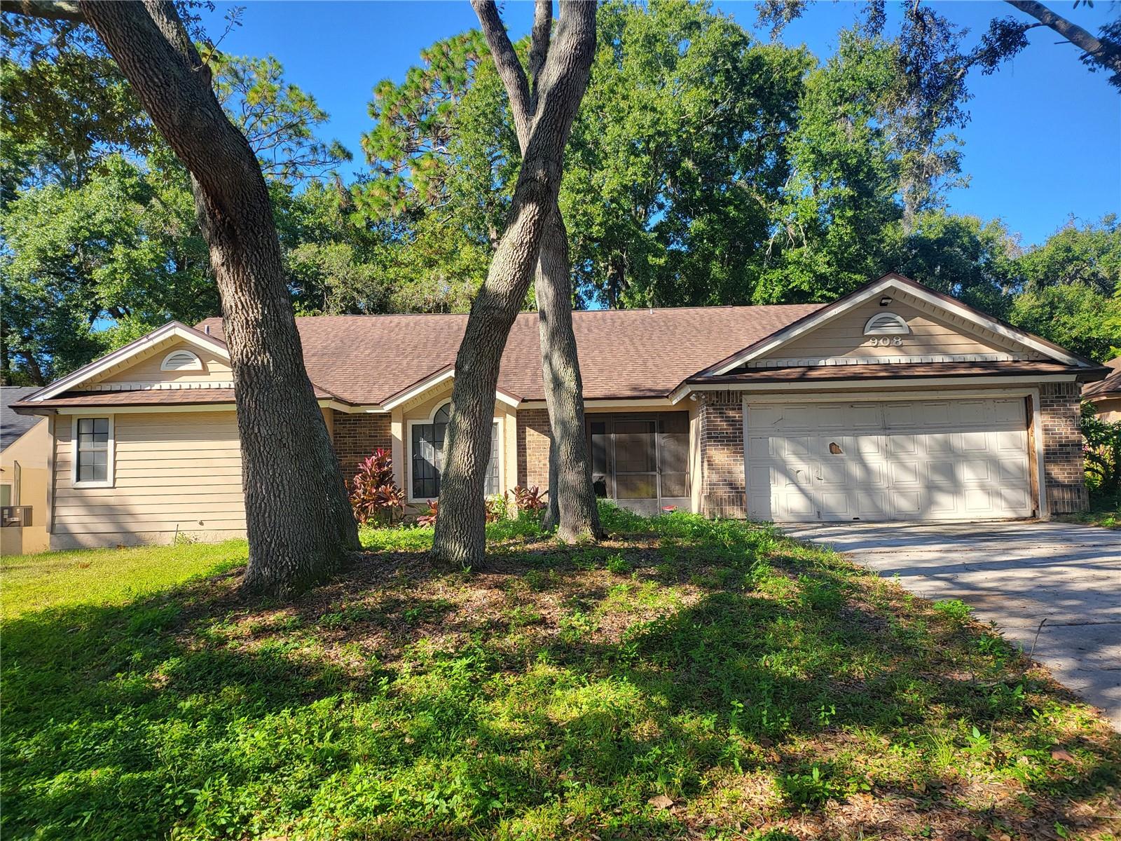 Single Family Residence em ALTAMONTE SPRINGS, FL - Daniel Dourado