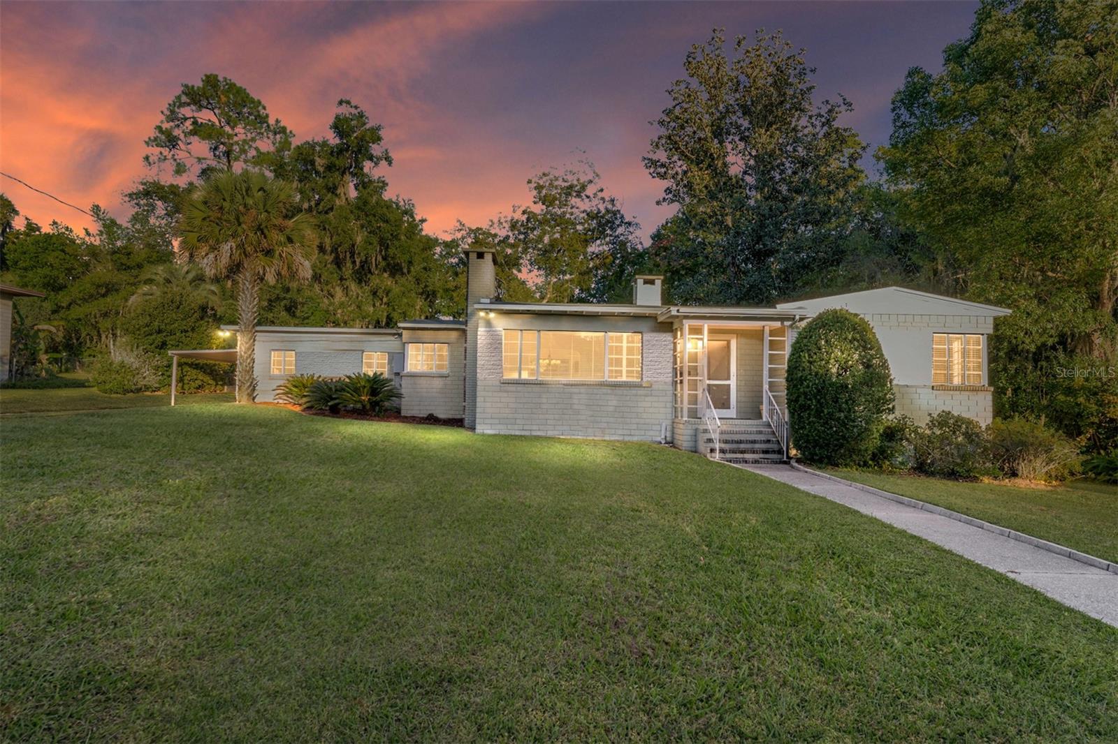 Single Family Residence em GAINESVILLE, FL - Daniel Dourado