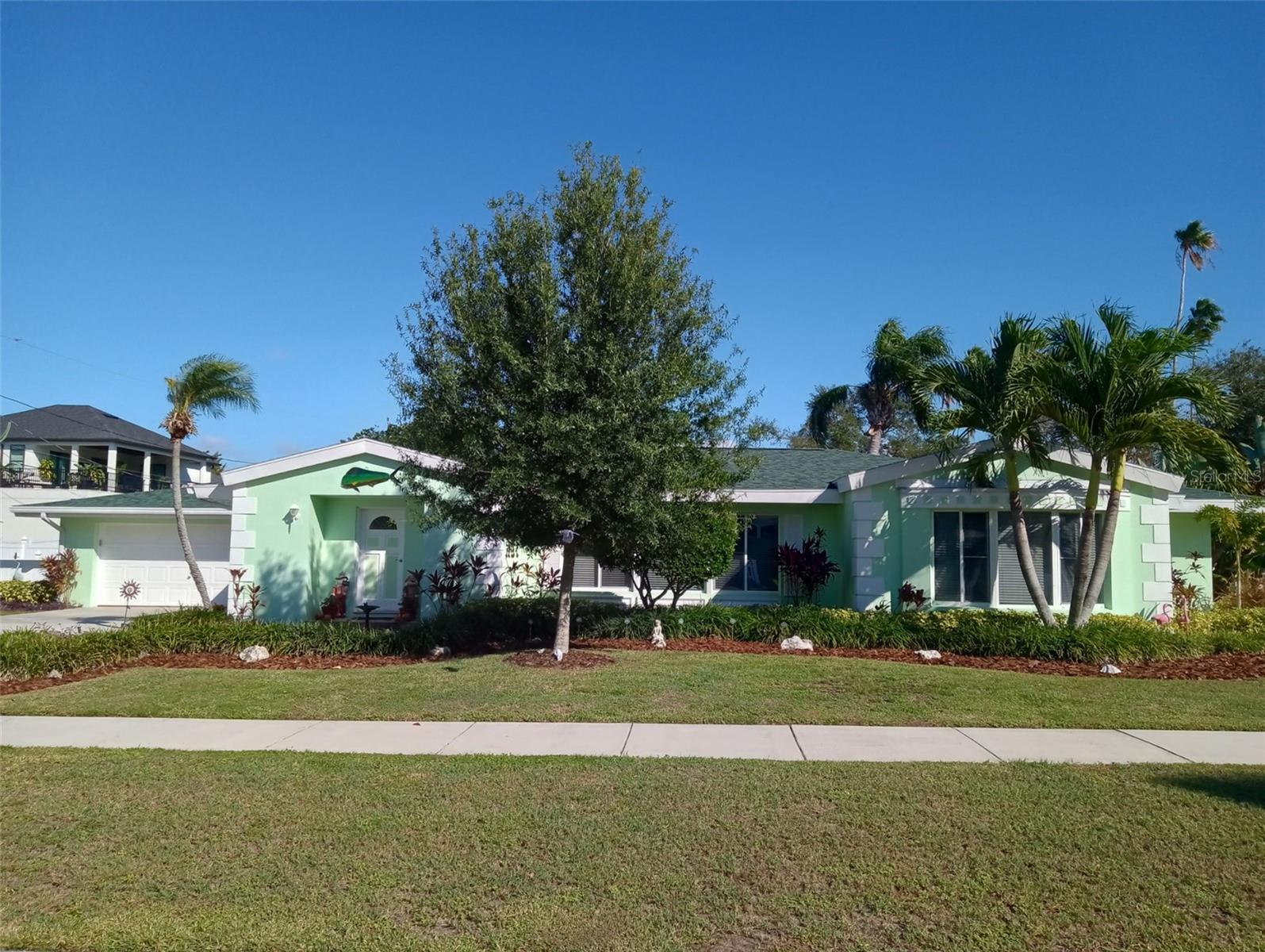 Single Family Residence em DUNEDIN, FL - Daniel Dourado