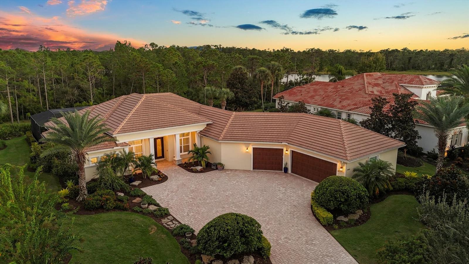 Single Family Residence em BRADENTON, FL - Daniel Dourado