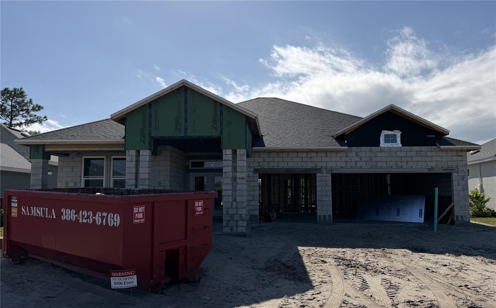 Single Family Residence em DELAND, FL - Daniel Dourado