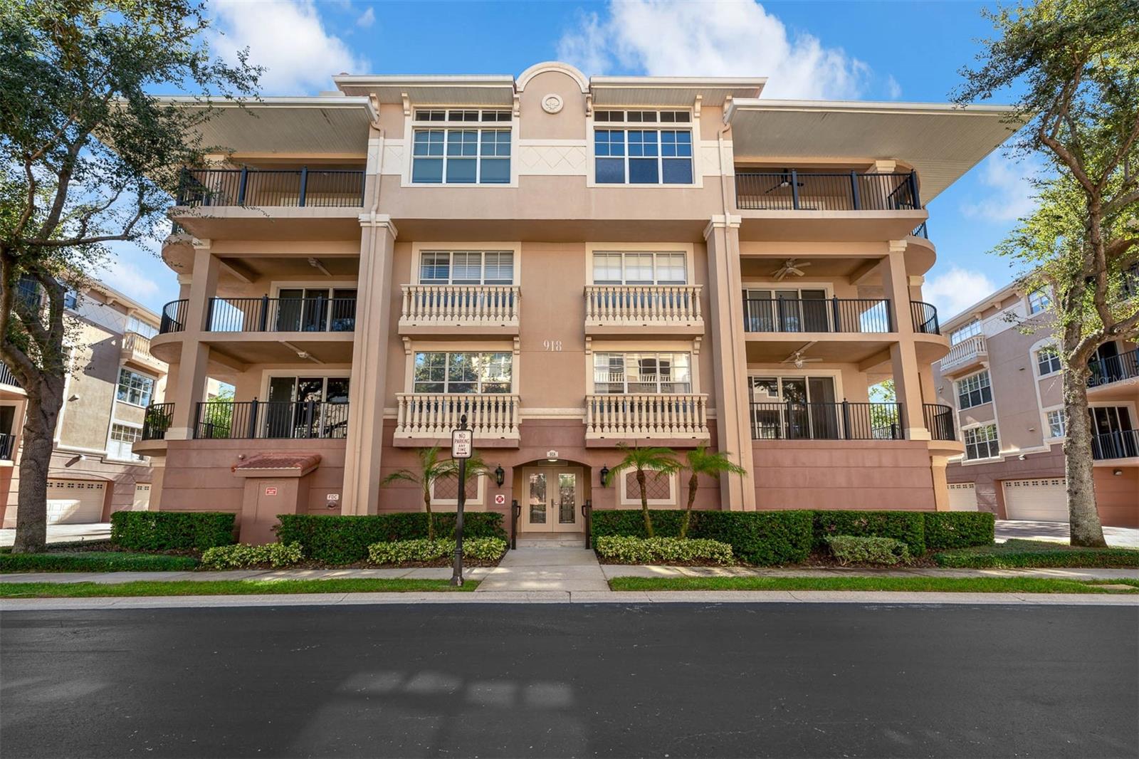 Condominium em ALTAMONTE SPRINGS, FL - Daniel Dourado