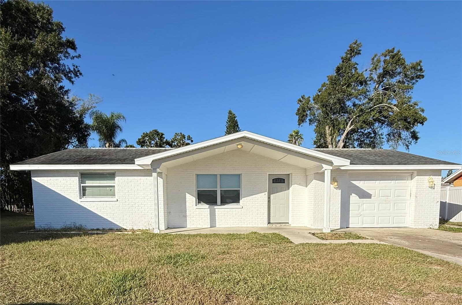 Single Family Residence em NEW PORT RICHEY, FL - Daniel Dourado