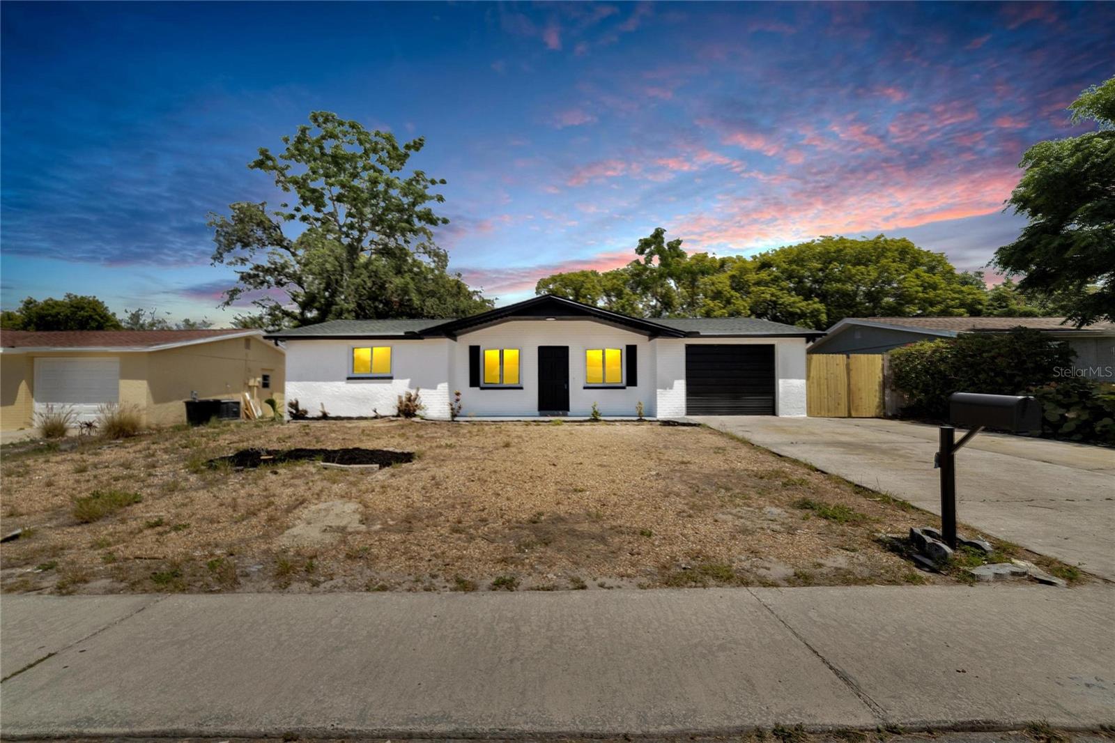 Single Family Residence in PORT RICHEY, FL - Daniel Dourado