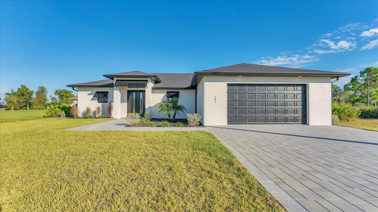 Single Family Residence in PLACIDA, FL - Daniel Dourado