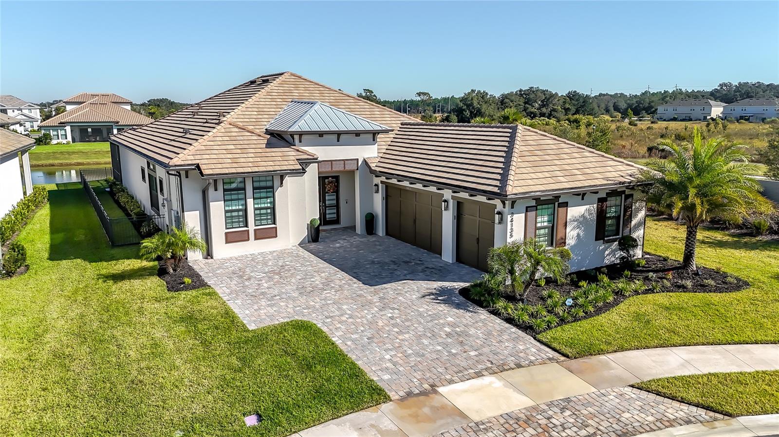 Single Family Residence em WESLEY CHAPEL, FL - Daniel Dourado