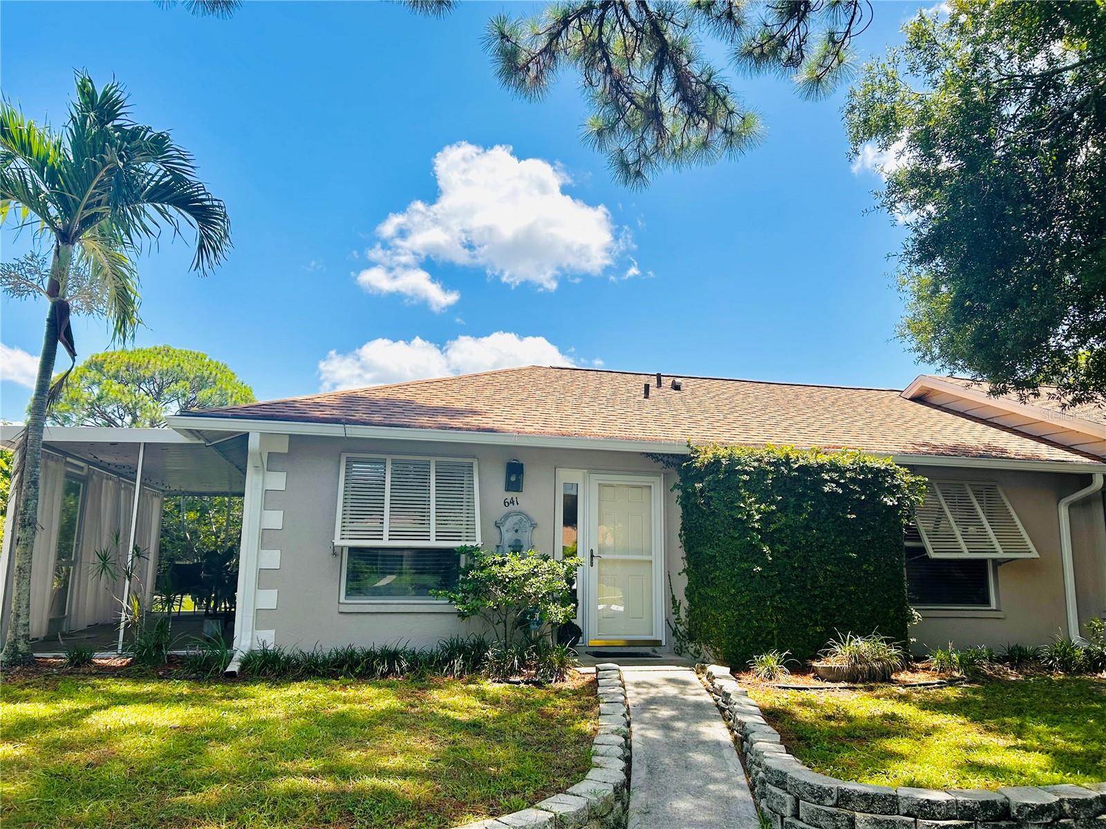 Condominium in SARASOTA, FL - Daniel Dourado