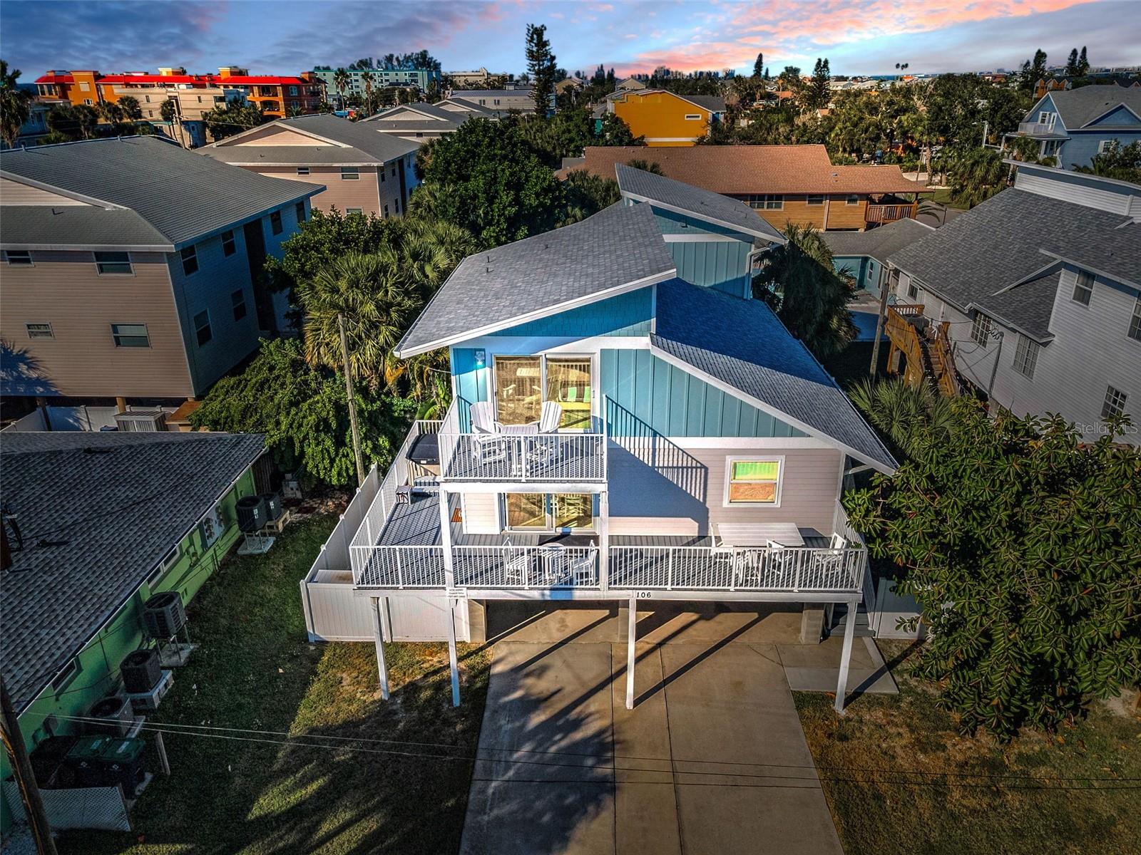 Duplex em INDIAN ROCKS BEACH, FL - Daniel Dourado