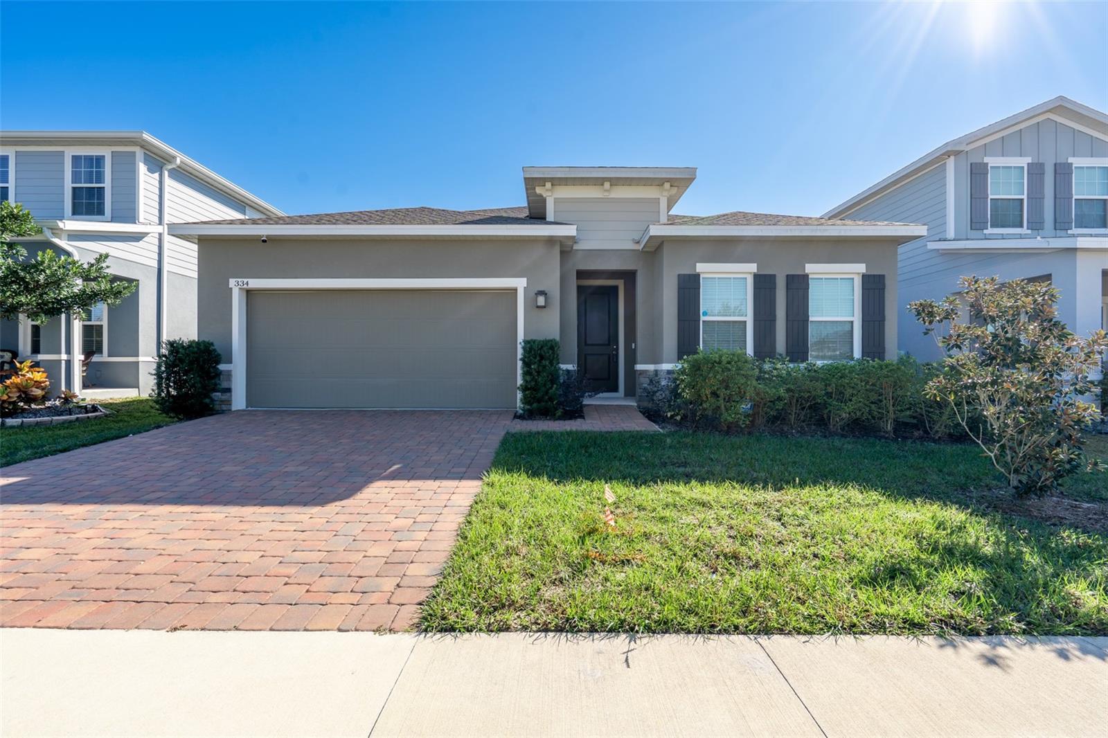 Single Family Residence em MOUNT DORA, FL - Daniel Dourado