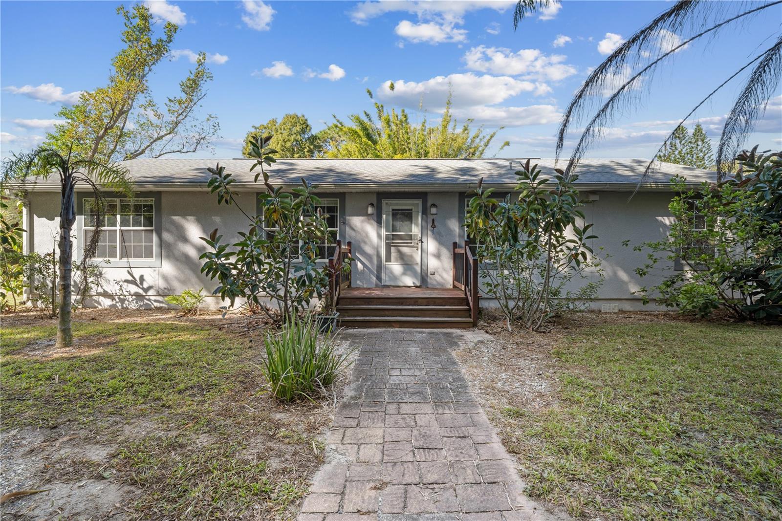 Single Family Residence em DAVENPORT, FL - Daniel Dourado