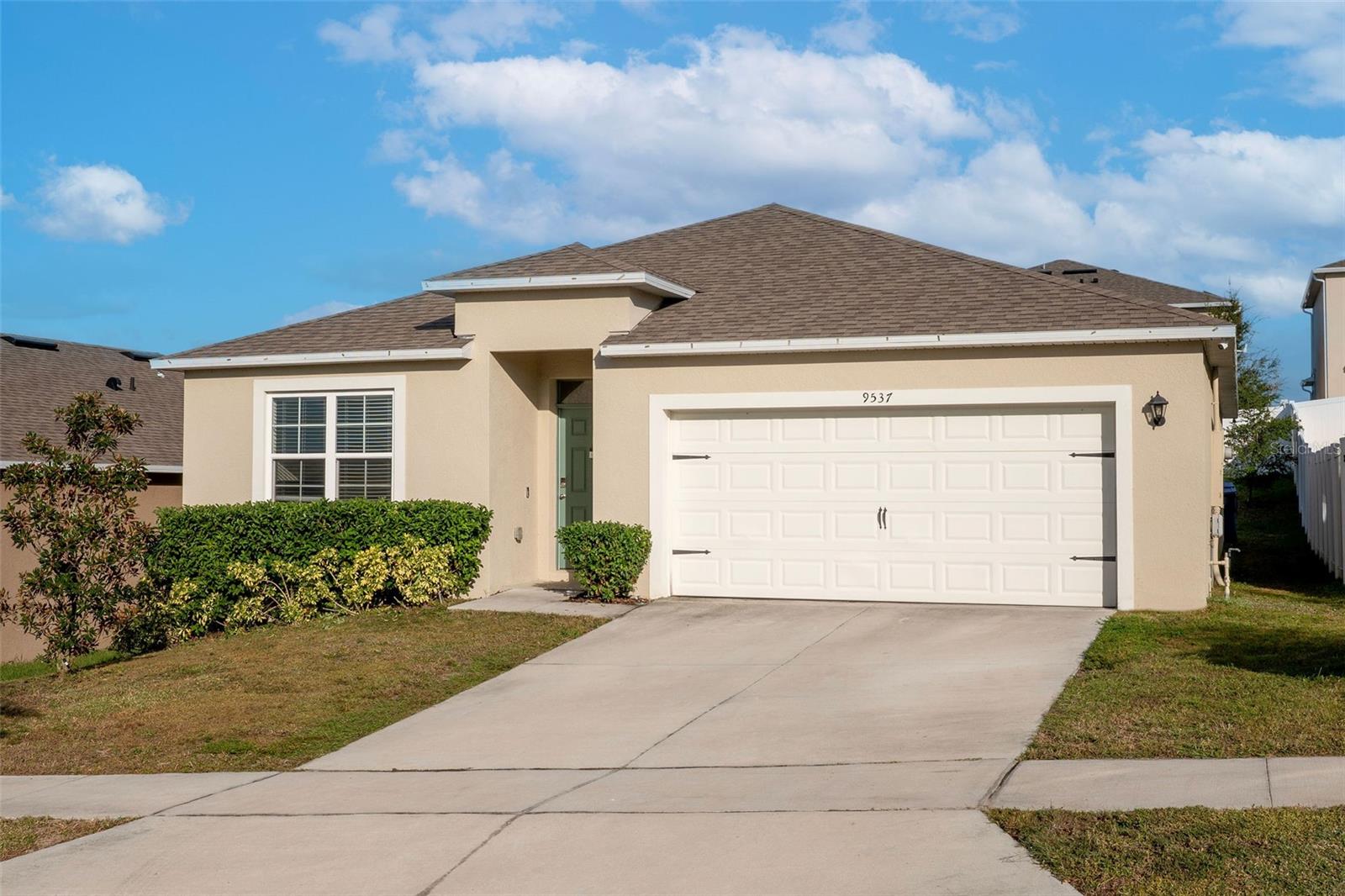 Single Family Residence em CLERMONT, FL - Daniel Dourado