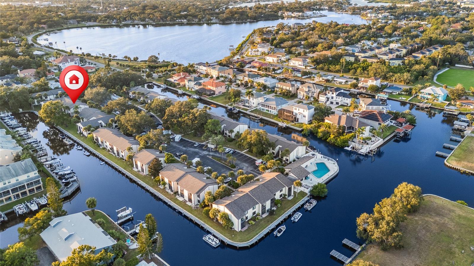 Condominium em TARPON SPRINGS, FL - Daniel Dourado
