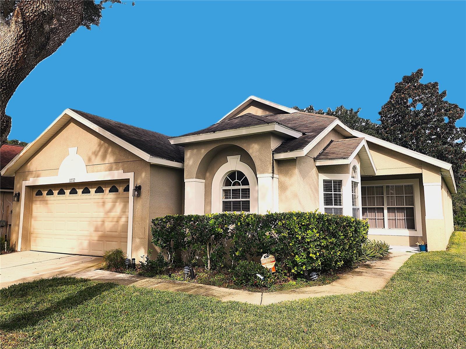 Single Family Residence em DELTONA, FL - Daniel Dourado