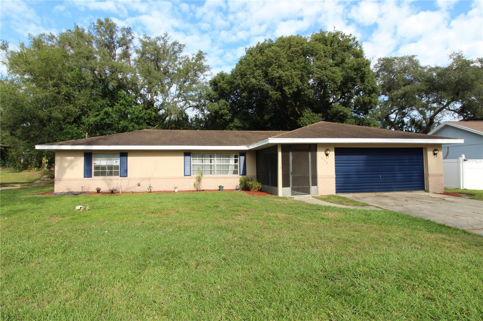 Single Family Residence em DELTONA, FL - Daniel Dourado