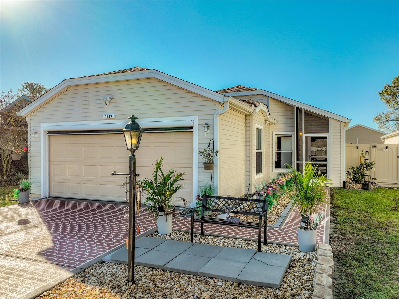 Single Family Residence em LEESBURG, FL - Daniel Dourado