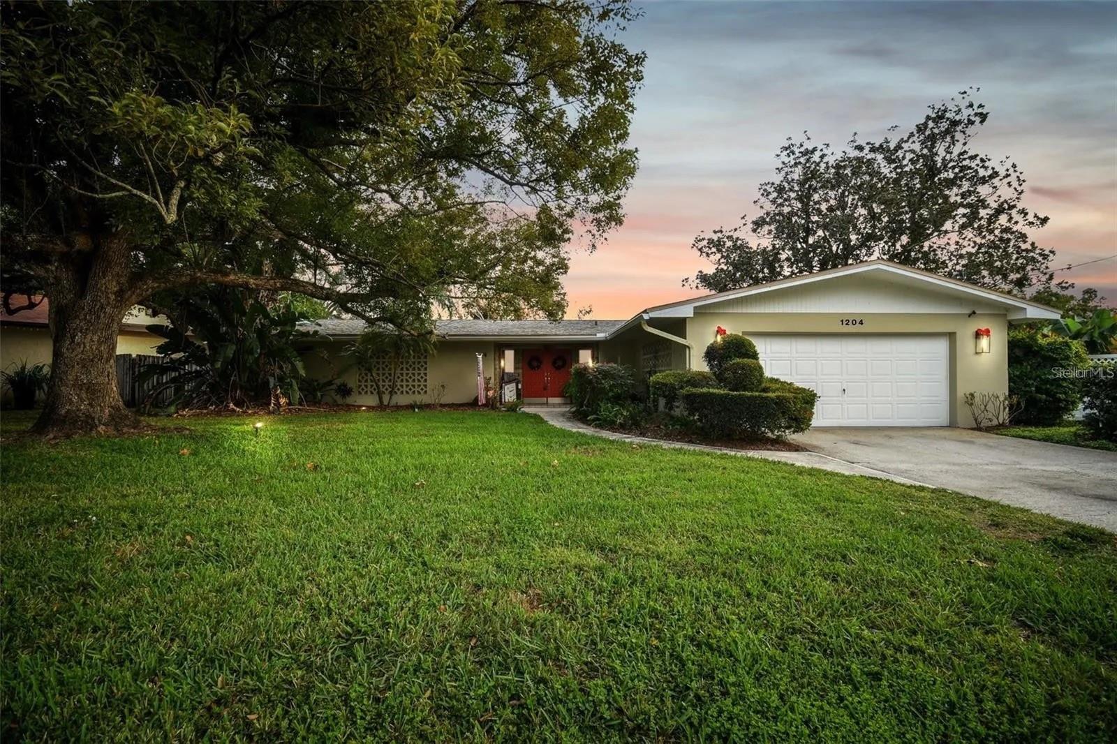 Single Family Residence em TAMPA, FL - Daniel Dourado