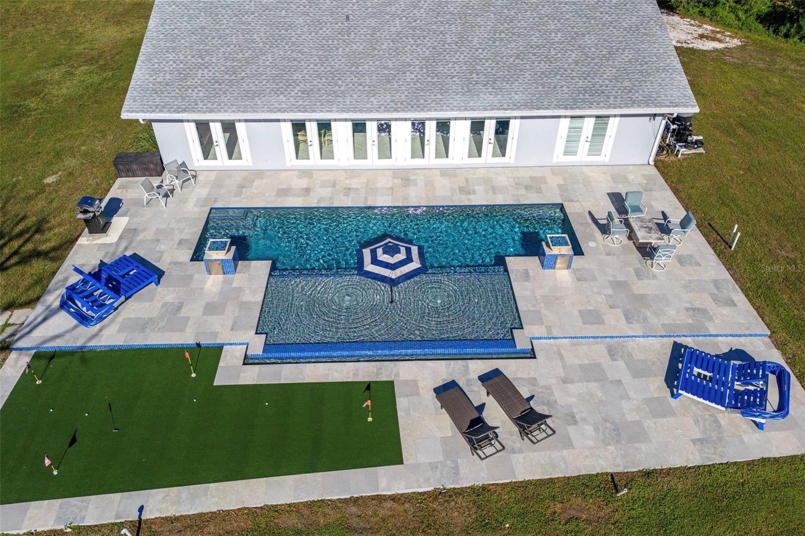 Single Family Residence em OSPREY, FL - Daniel Dourado