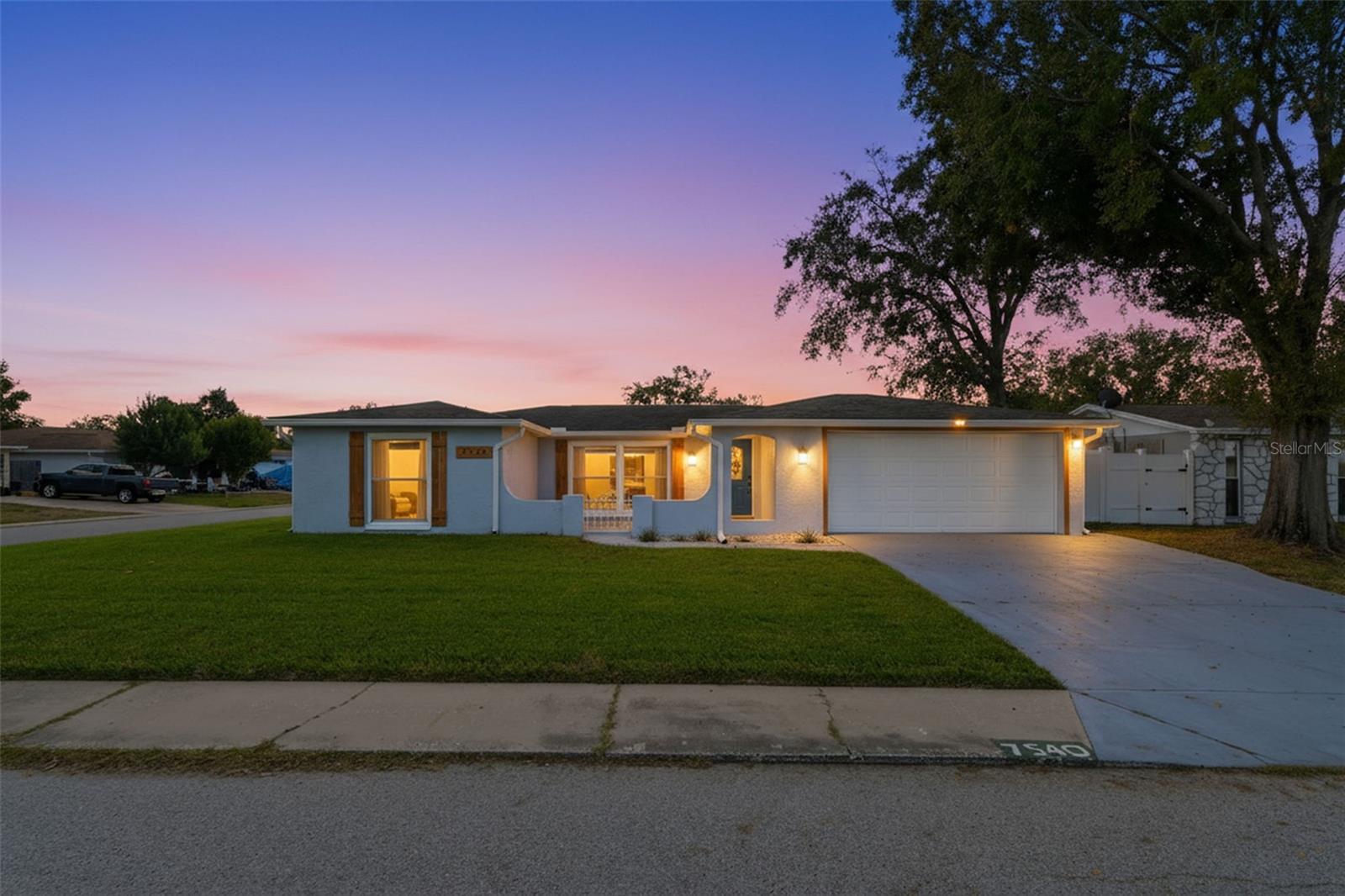 Single Family Residence in PORT RICHEY, FL - Daniel Dourado