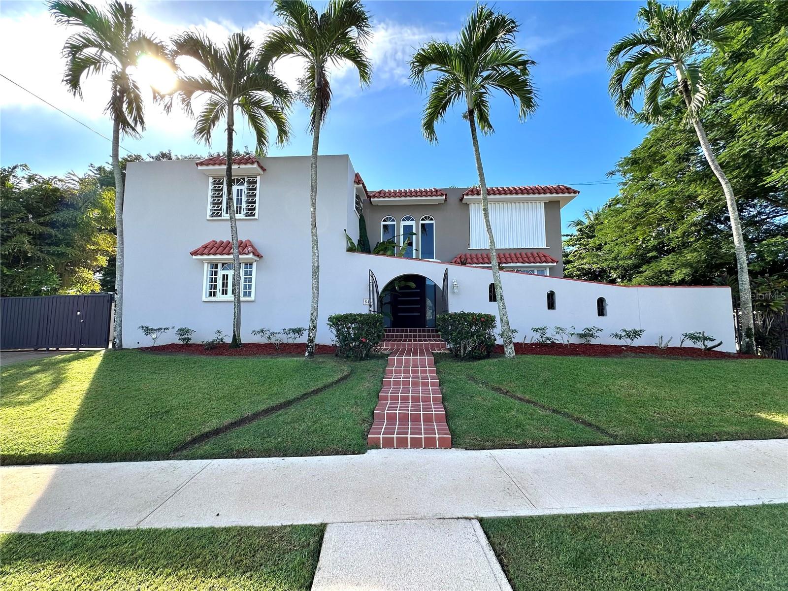 Single Family Residence em GUAYNABO, PR - Daniel Dourado