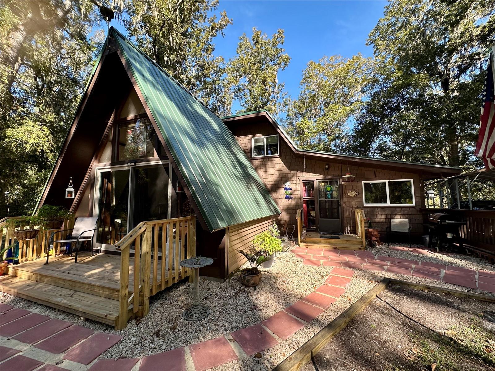 Single Family Residence em FANNING SPRINGS, FL - Daniel Dourado