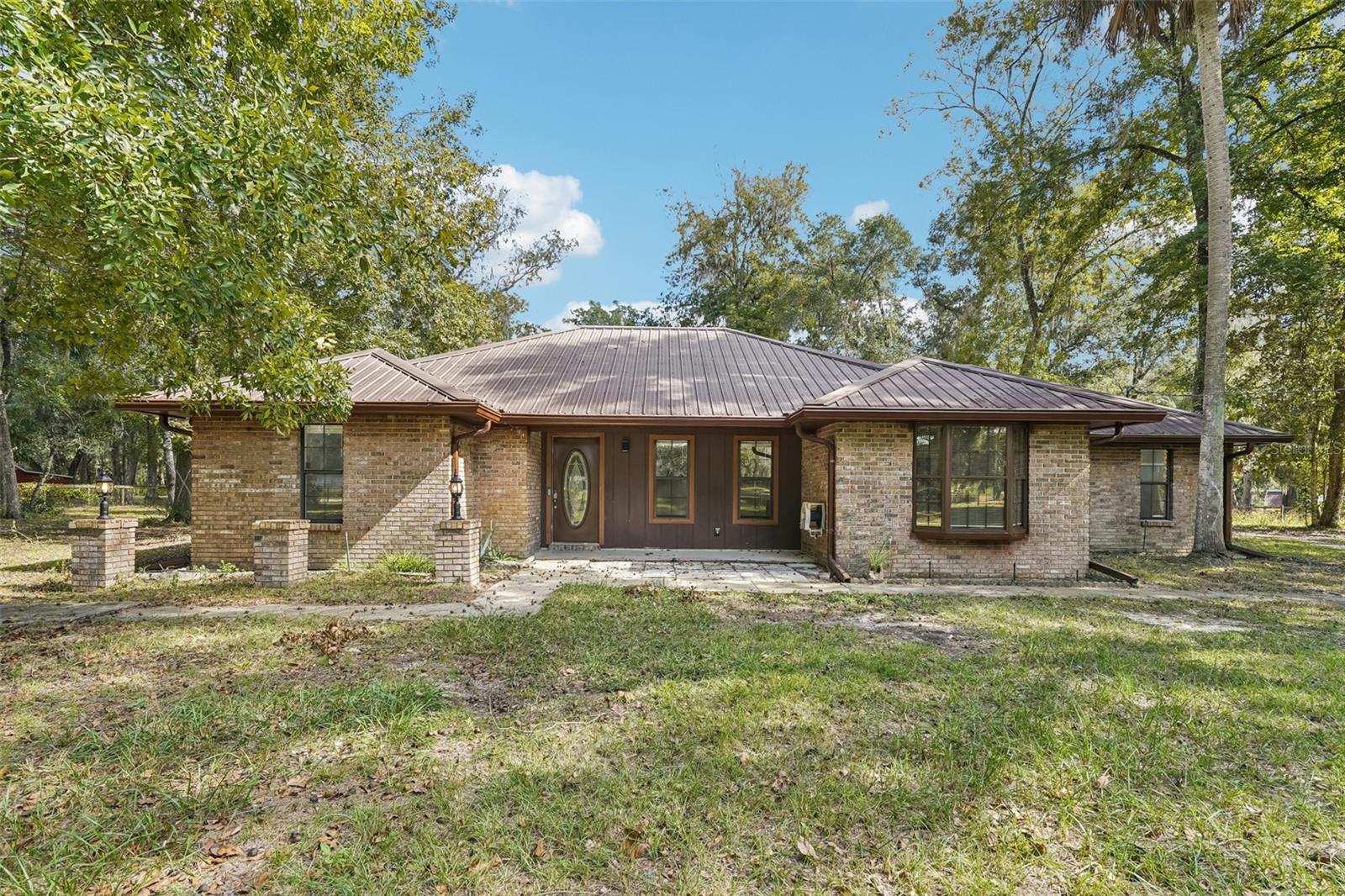 Single Family Residence em ANTHONY, FL - Daniel Dourado