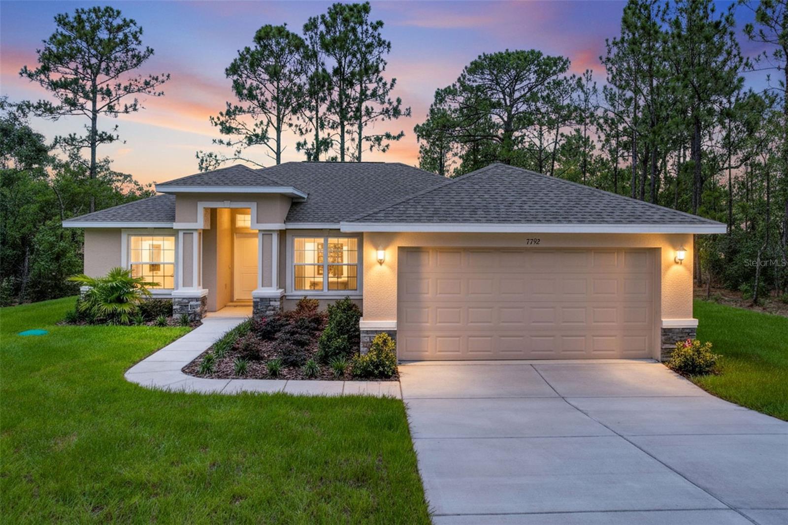 Single Family Residence em DUNNELLON, FL - Daniel Dourado