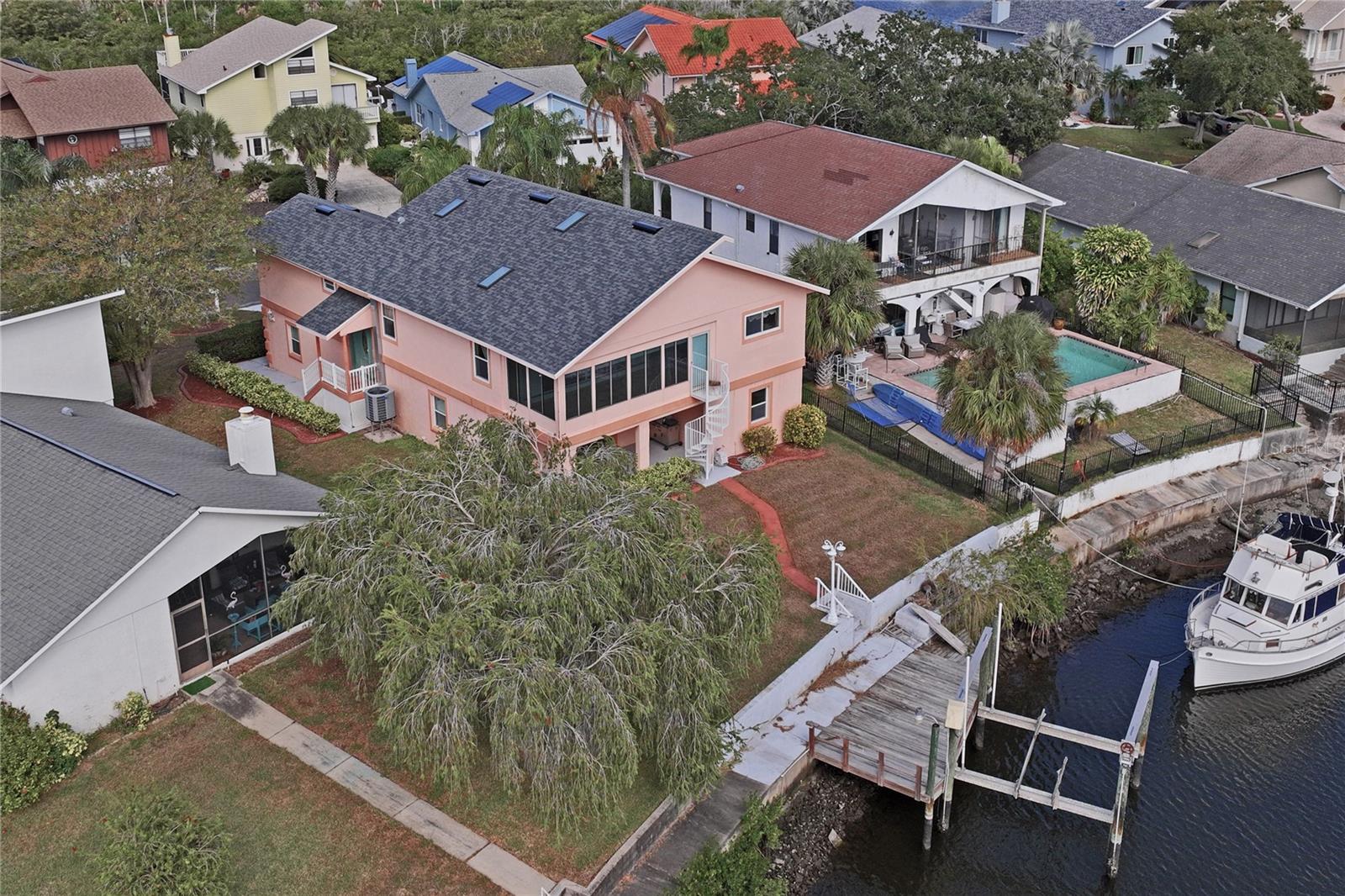 Single Family Residence em NEW PORT RICHEY, FL - Daniel Dourado