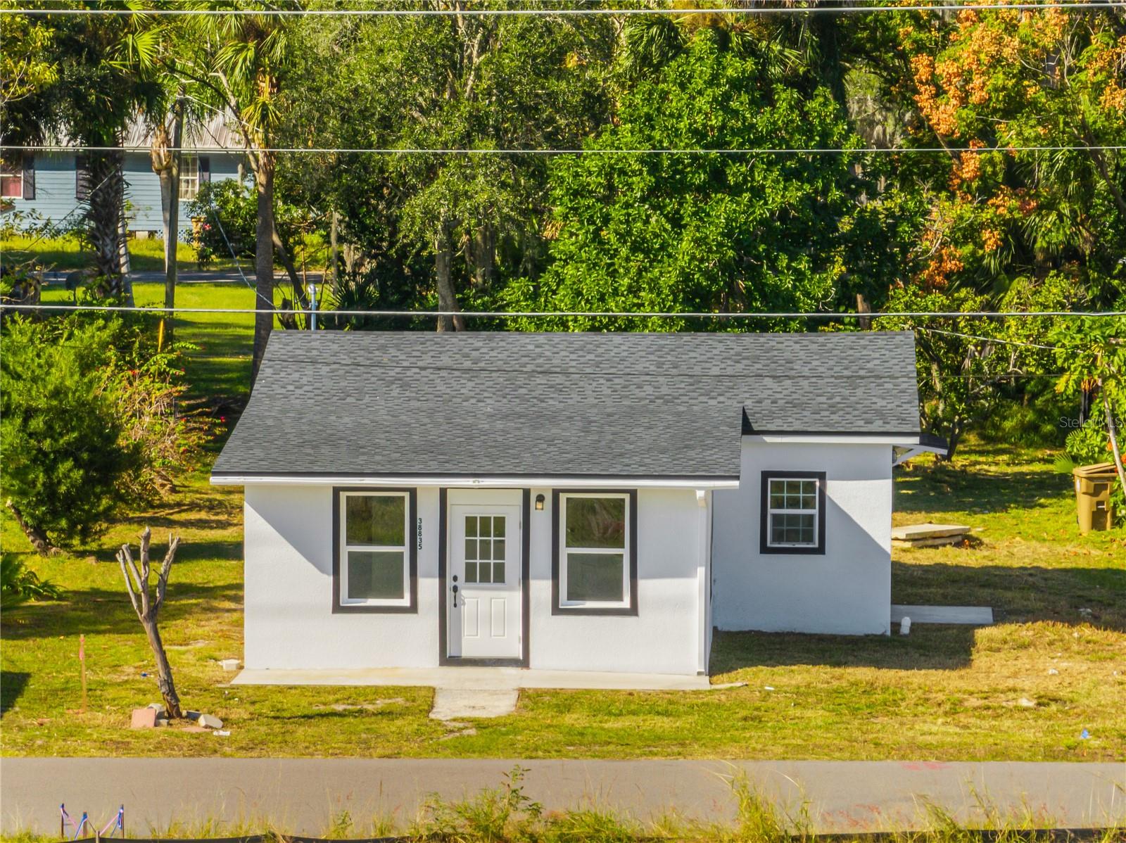 Single Family Residence em UMATILLA, FL - Daniel Dourado