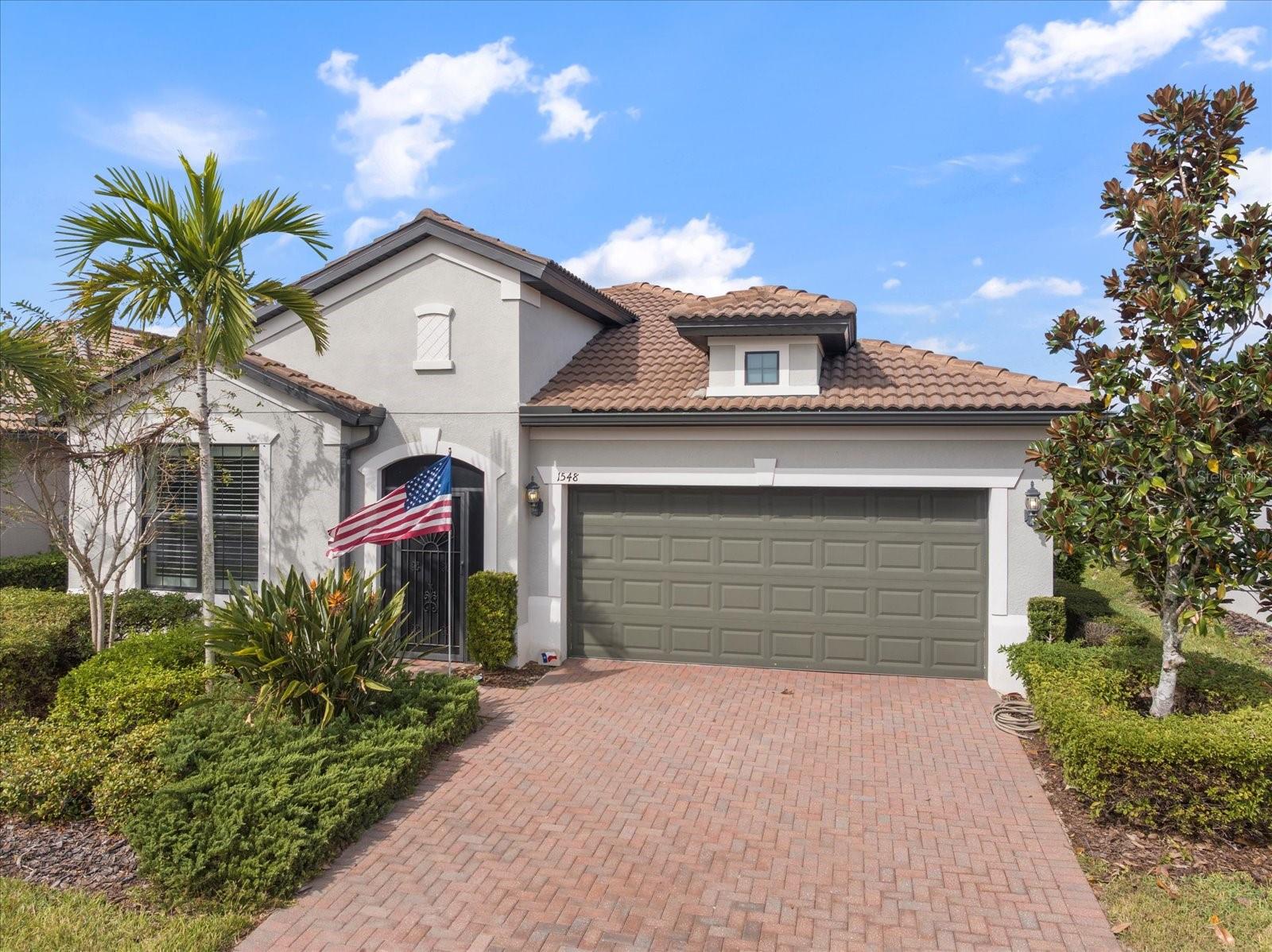 Single Family Residence in NORTH PORT, FL - Daniel Dourado