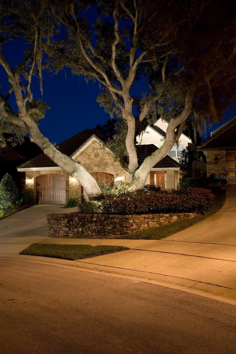 Single Family Residence in LAKE MARY, FL - Daniel Dourado